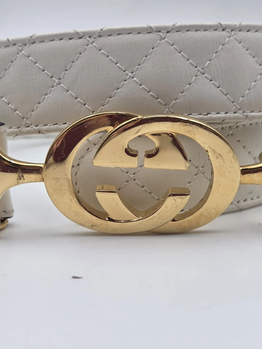 Gucci White Leather Belt with Gold Interlocking Buckle